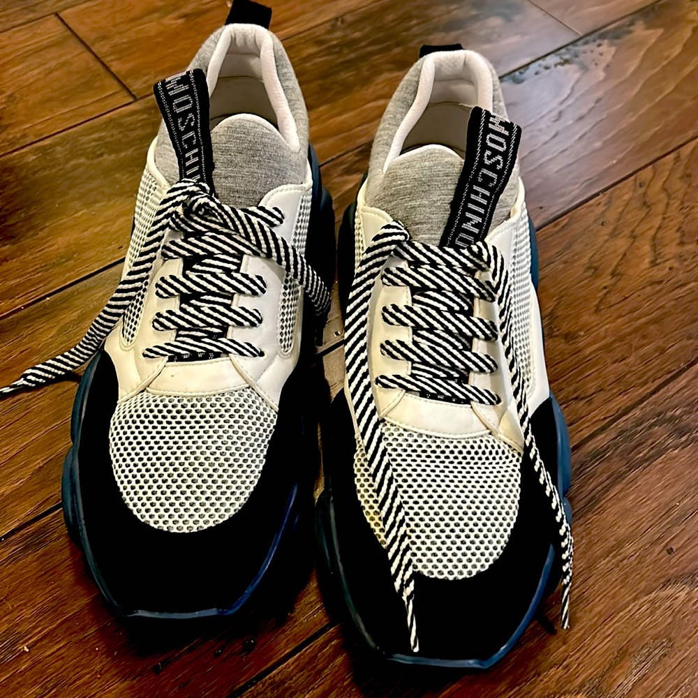 Mens Teddy Moschino Sneaker!!